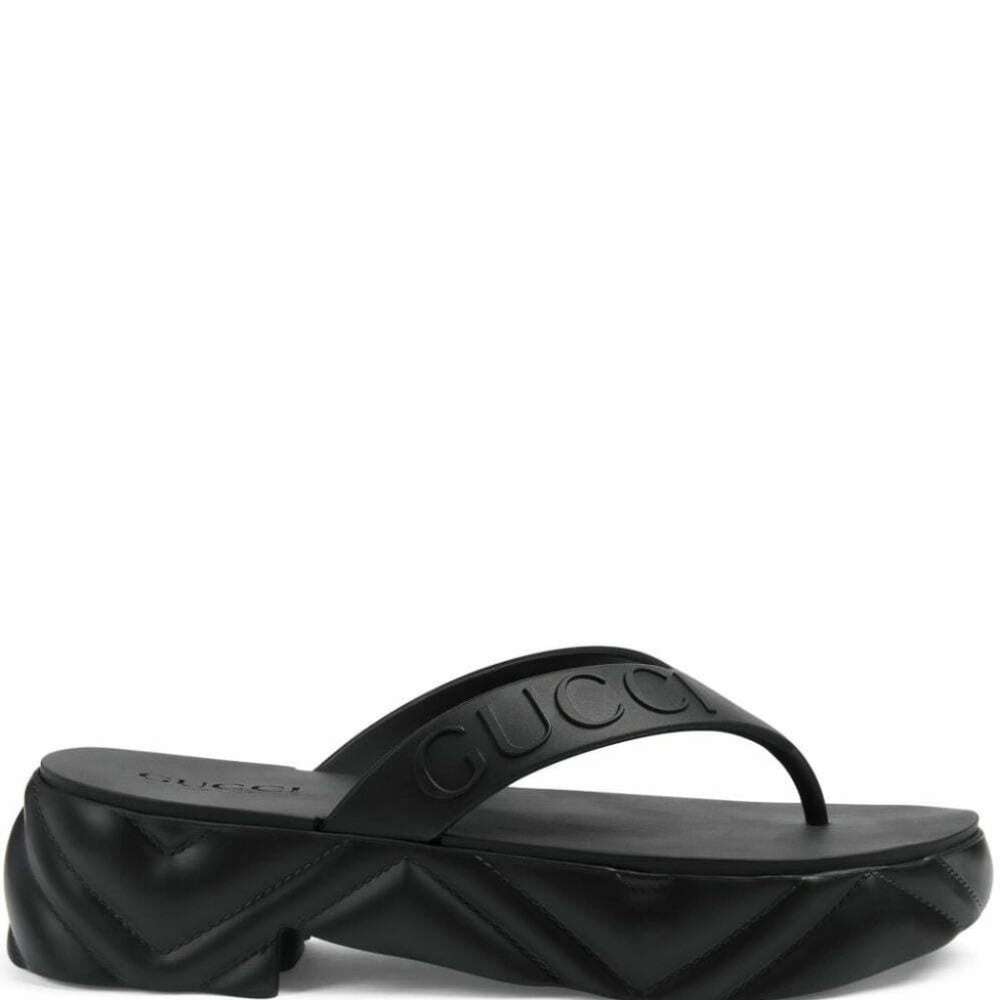 Gucci Logo-embossed Rubber Platform Flip-flop Sandals in Black